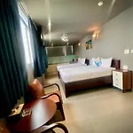 Dong Nhu Hotel